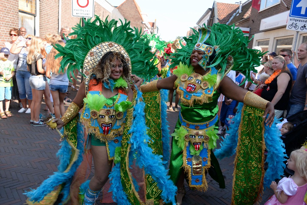 ../Images/Zomercarnaval Noordwijkerhout 148.jpg